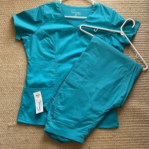 Butter-Soft Teal Scrub Set - Top & Pants